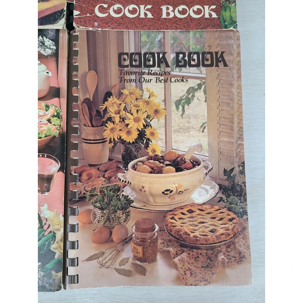 Vintage Favorite Recipes From Our Best Cooks Cookbook Lot of‎ 4 1970s-80s